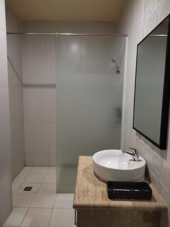 Grand Venetian Hotel Bandar Lampung Exterior foto